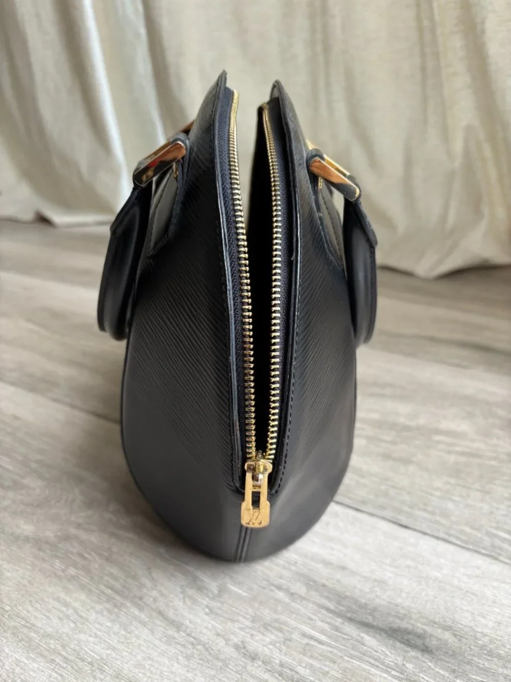 Louis Vuitton vintage black